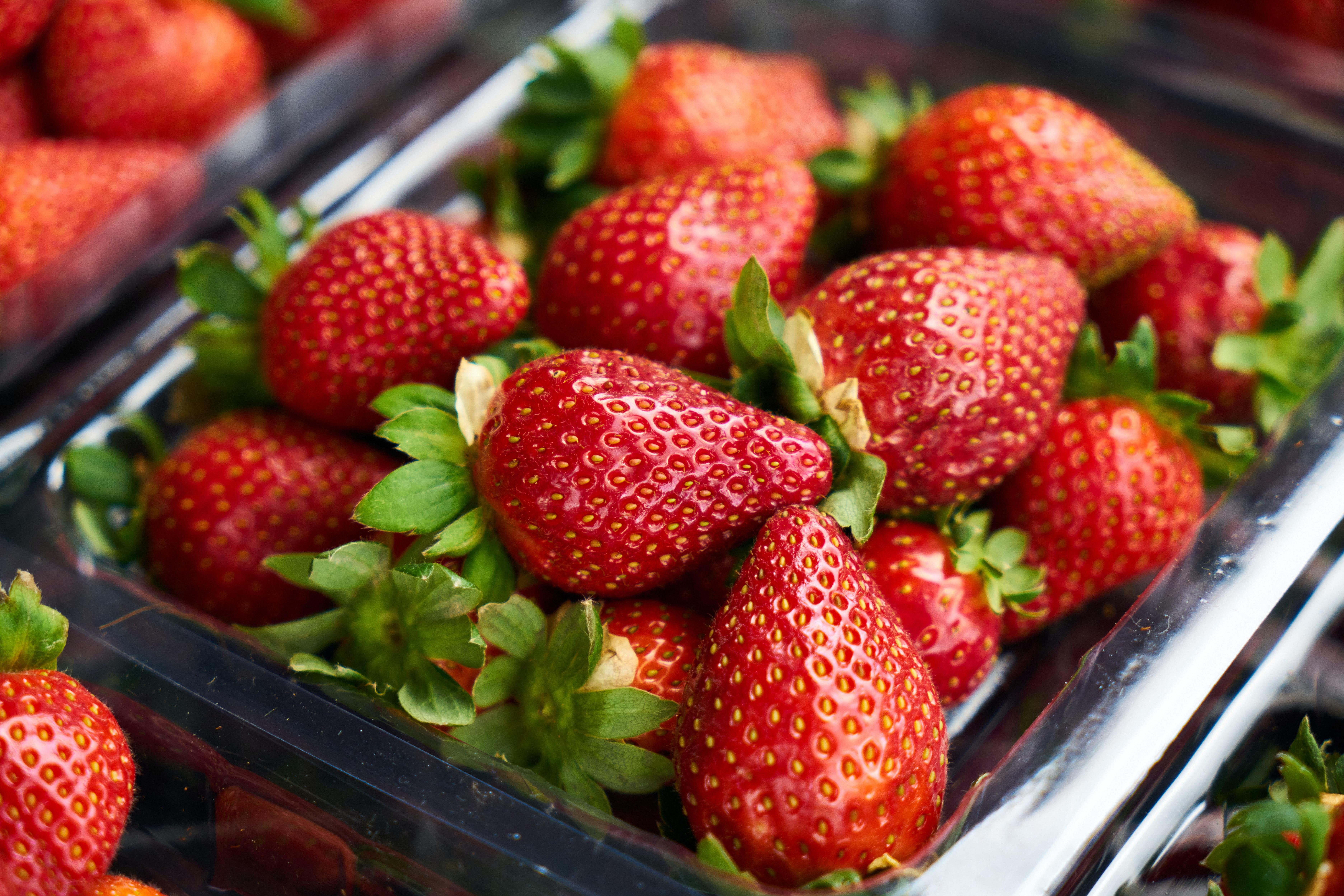 На что обратить внимание при покупке ягоды - хранение ягод - фото
