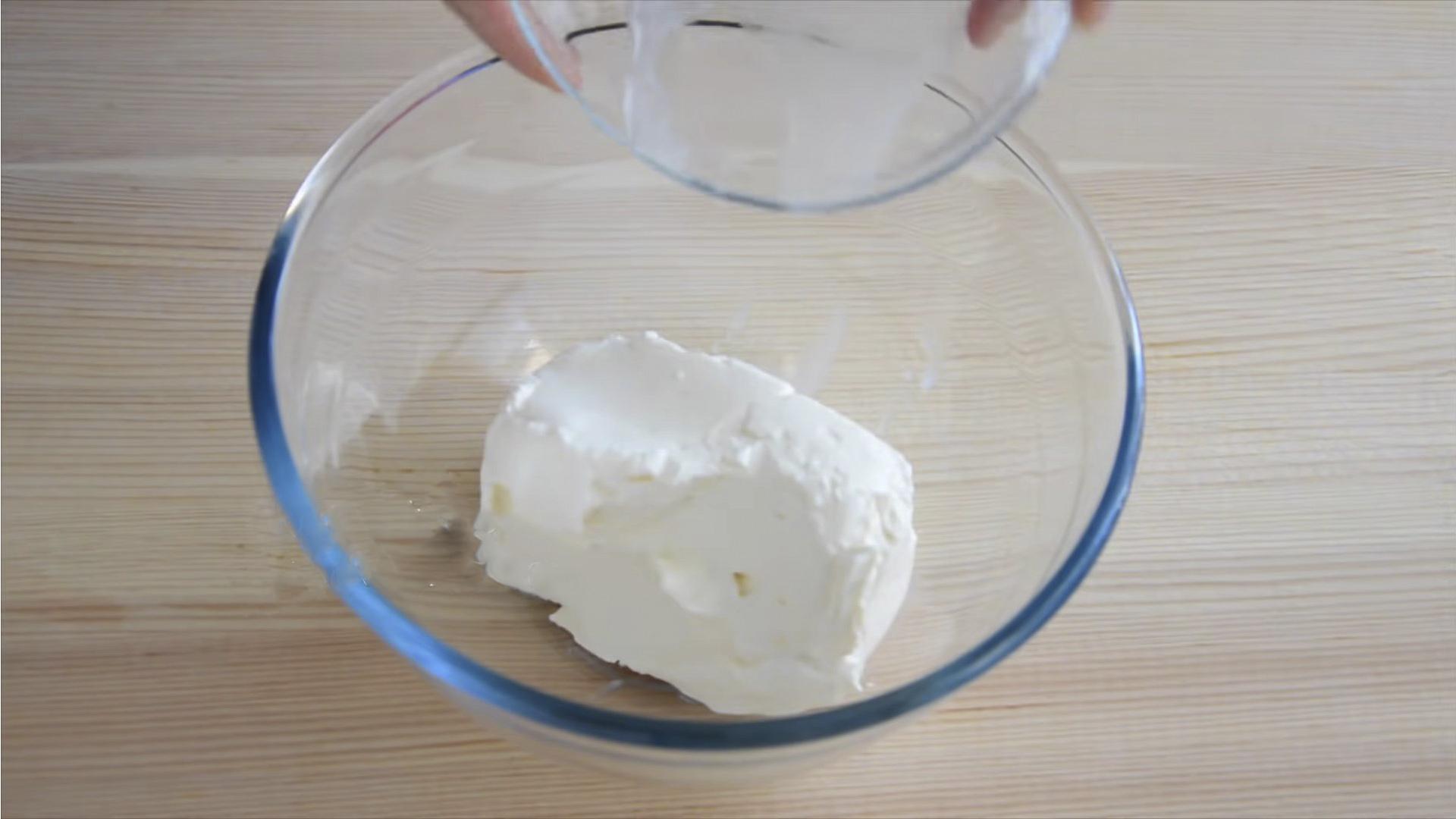 Рецепт - Сливочный крем для оформления торта — шаг 2
