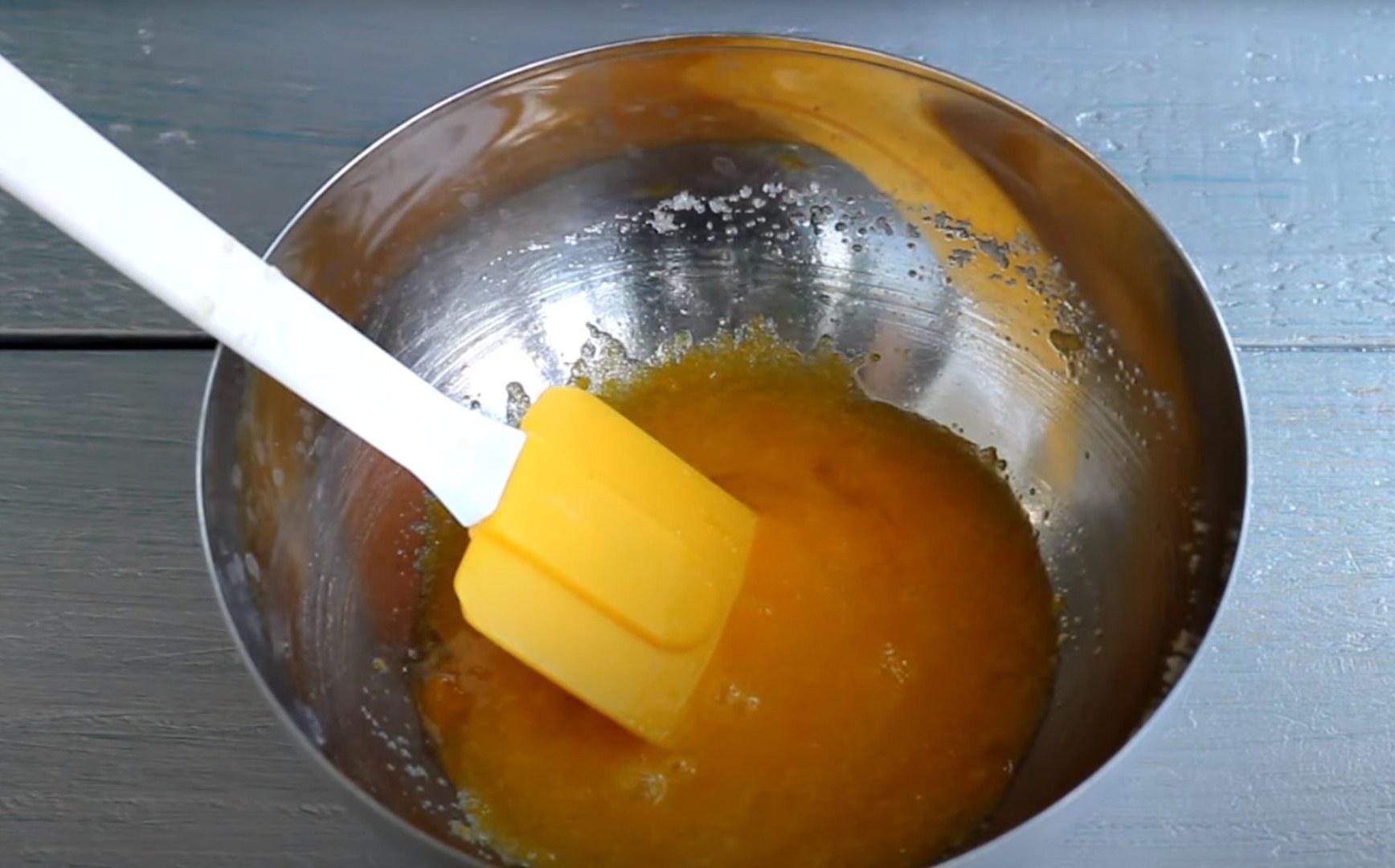 Рецепт - Крем «Пломбир» для медового торта - шаг 2-3