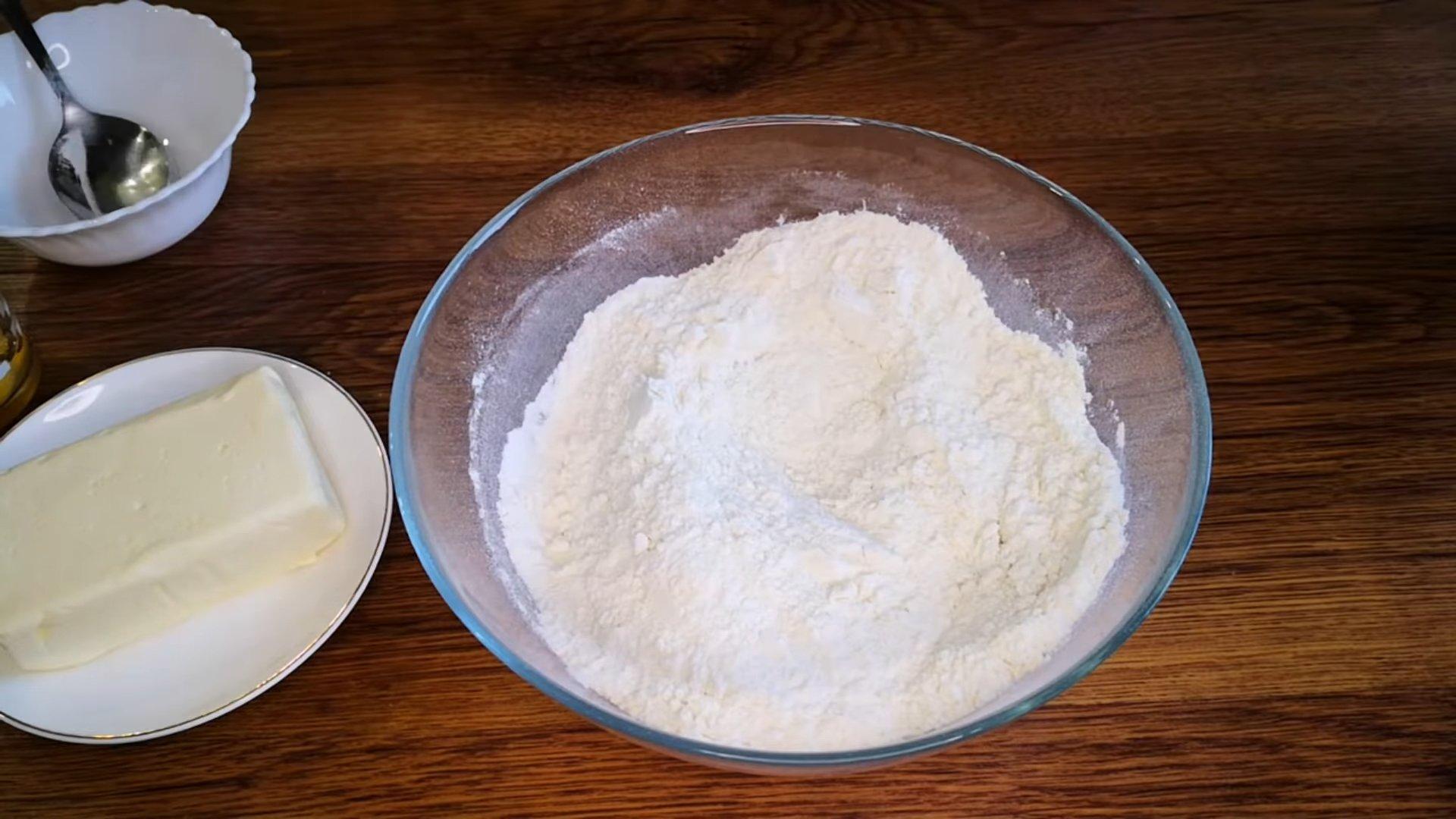 Рецепт - Быстрый и вкусный тыквенный пирог в духовке - шаг 1