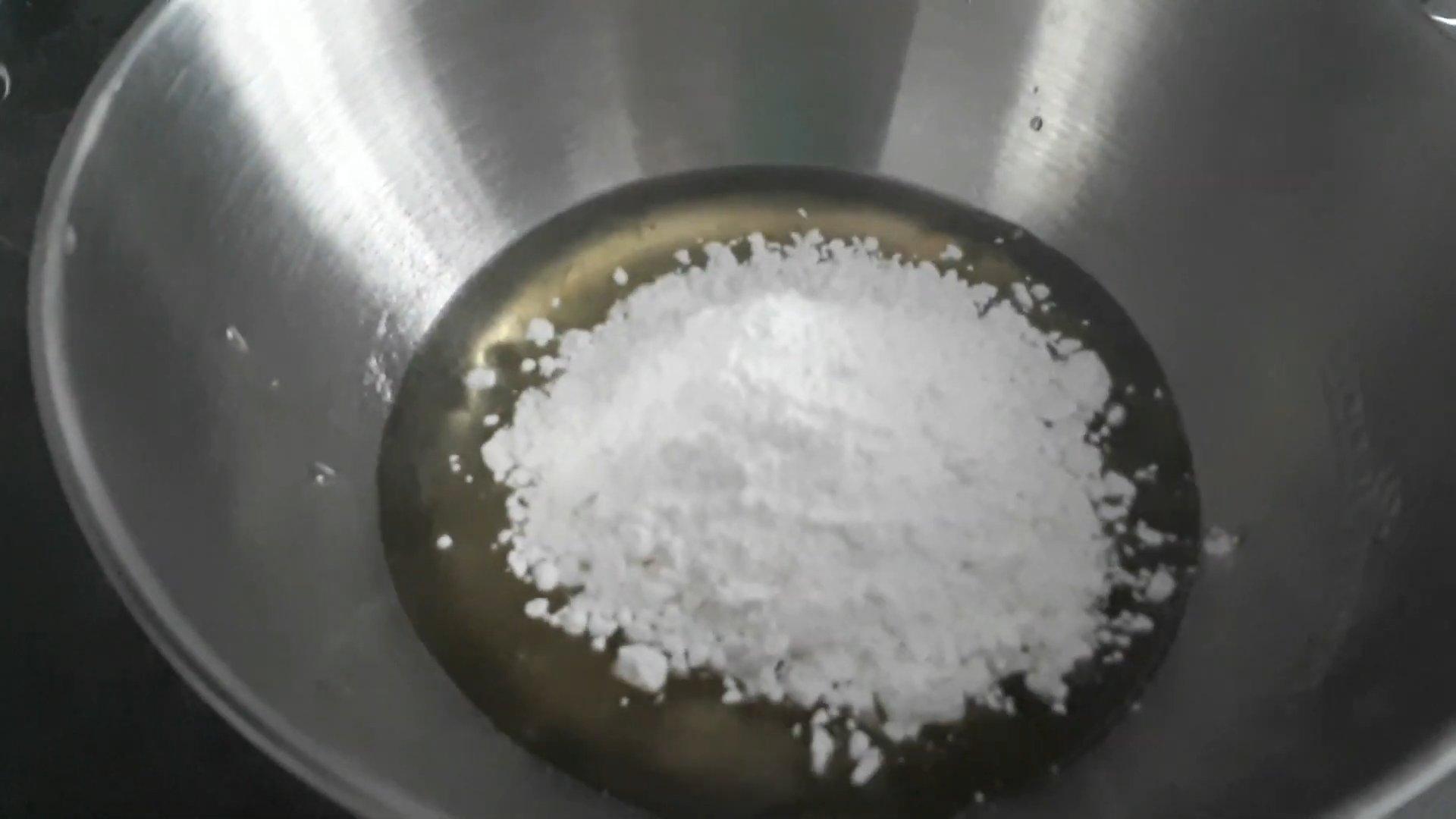 Рецепт - Белковый крем с сахарной пудрой и ванилином - шаг 1