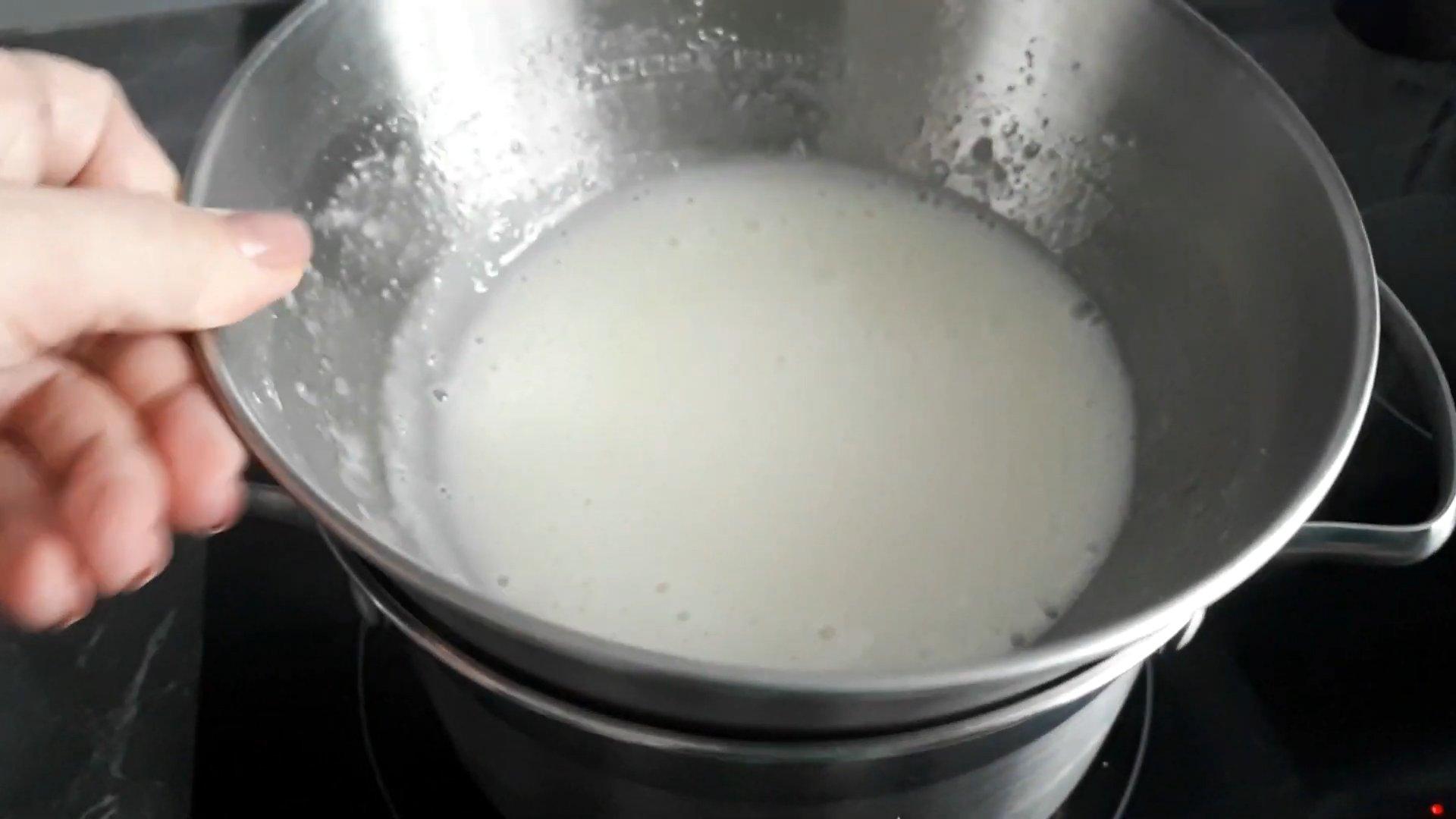Рецепт - Белковый крем с сахарной пудрой и ванилином - шаг 3
