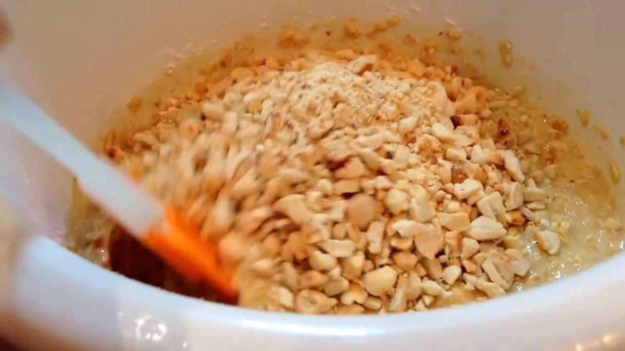 Рецепт - Овсяное печенье с арахисом - шаг 6