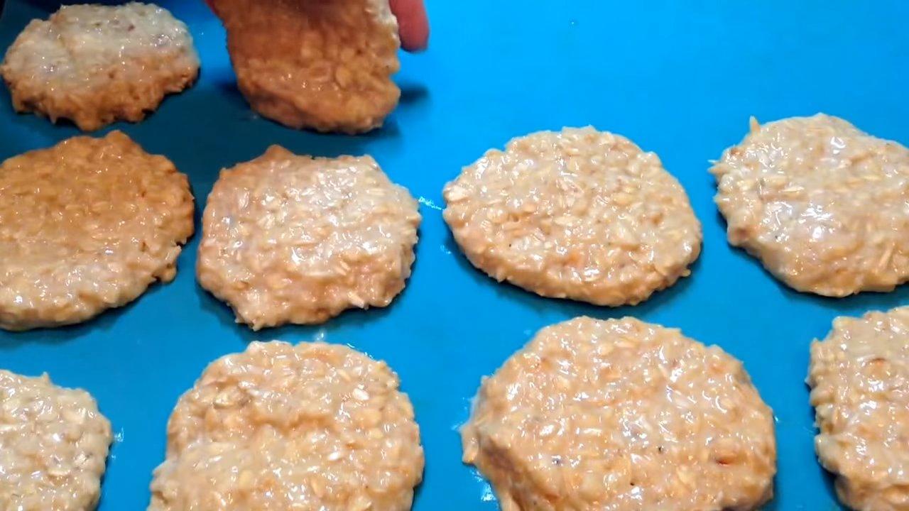 Рецепт - Овсяное печенье с арахисом - шаг 7