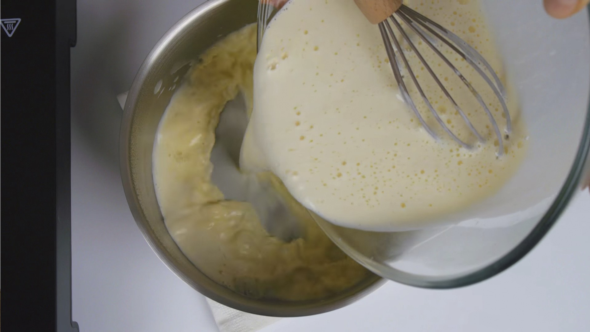 Рецепт - Крем «Пломбир» для торта «Медовик» - шаг 5