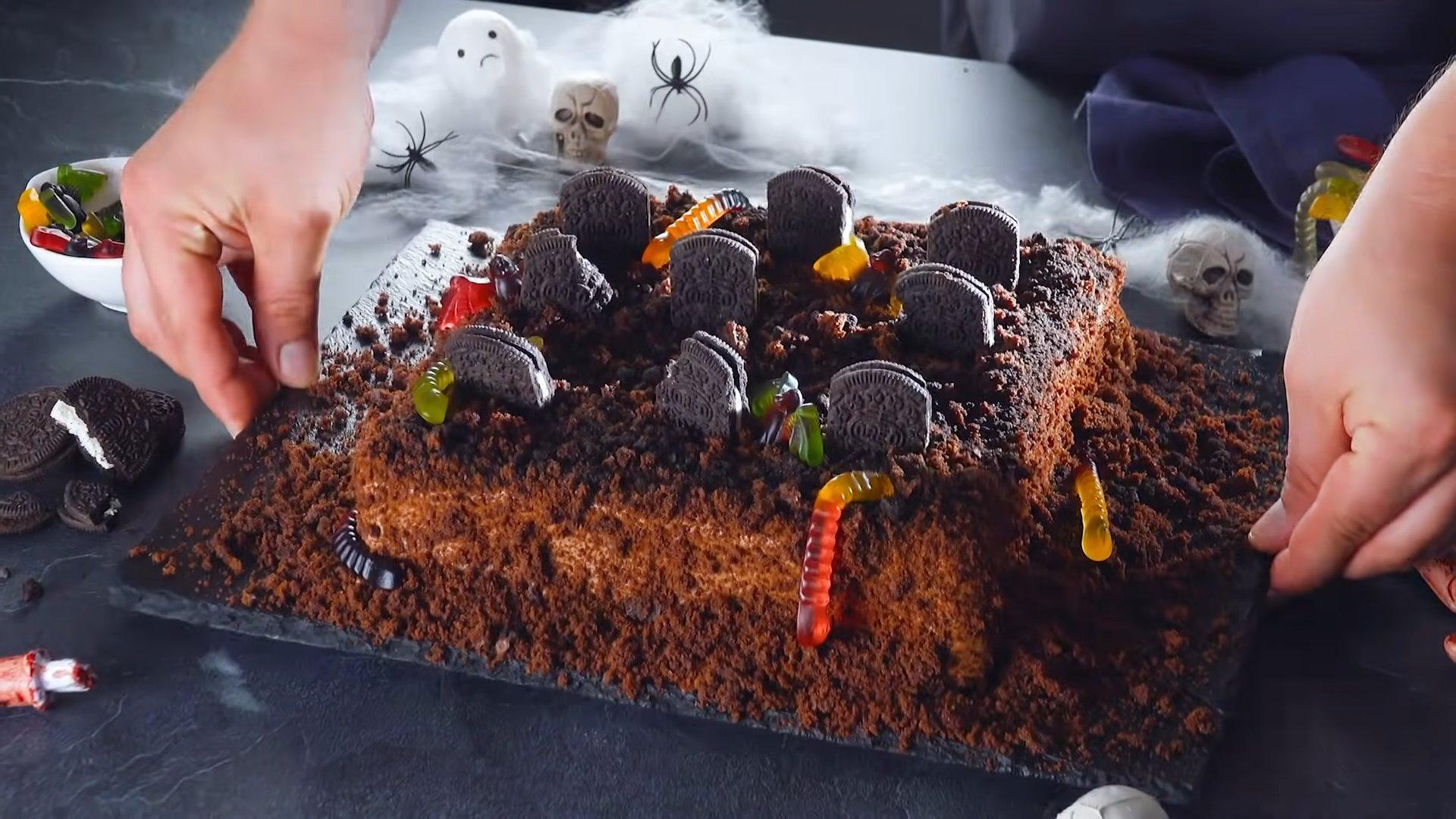 Идеи - Как украсить торт на Хэллоуин - фото 11
