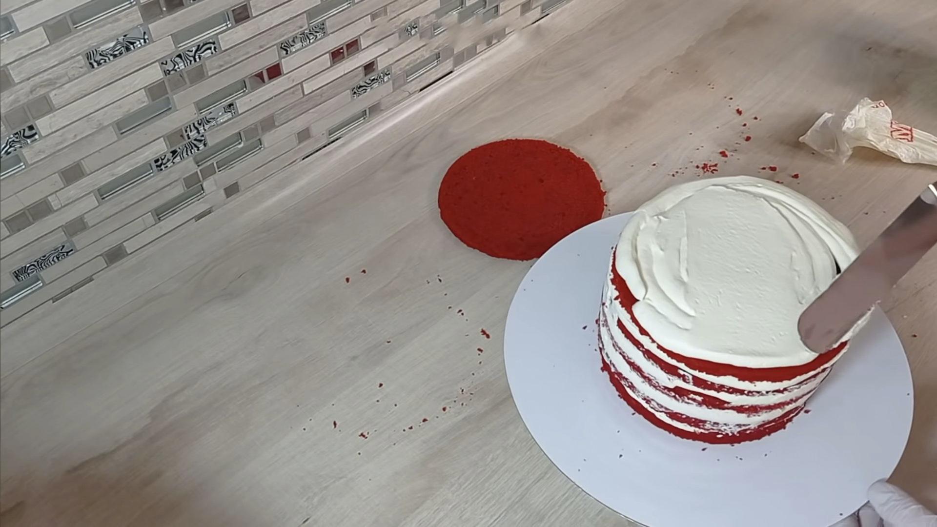 Рецепт - Крем-чиз на сливках для торта «Красный бархат» - шаг 6-2