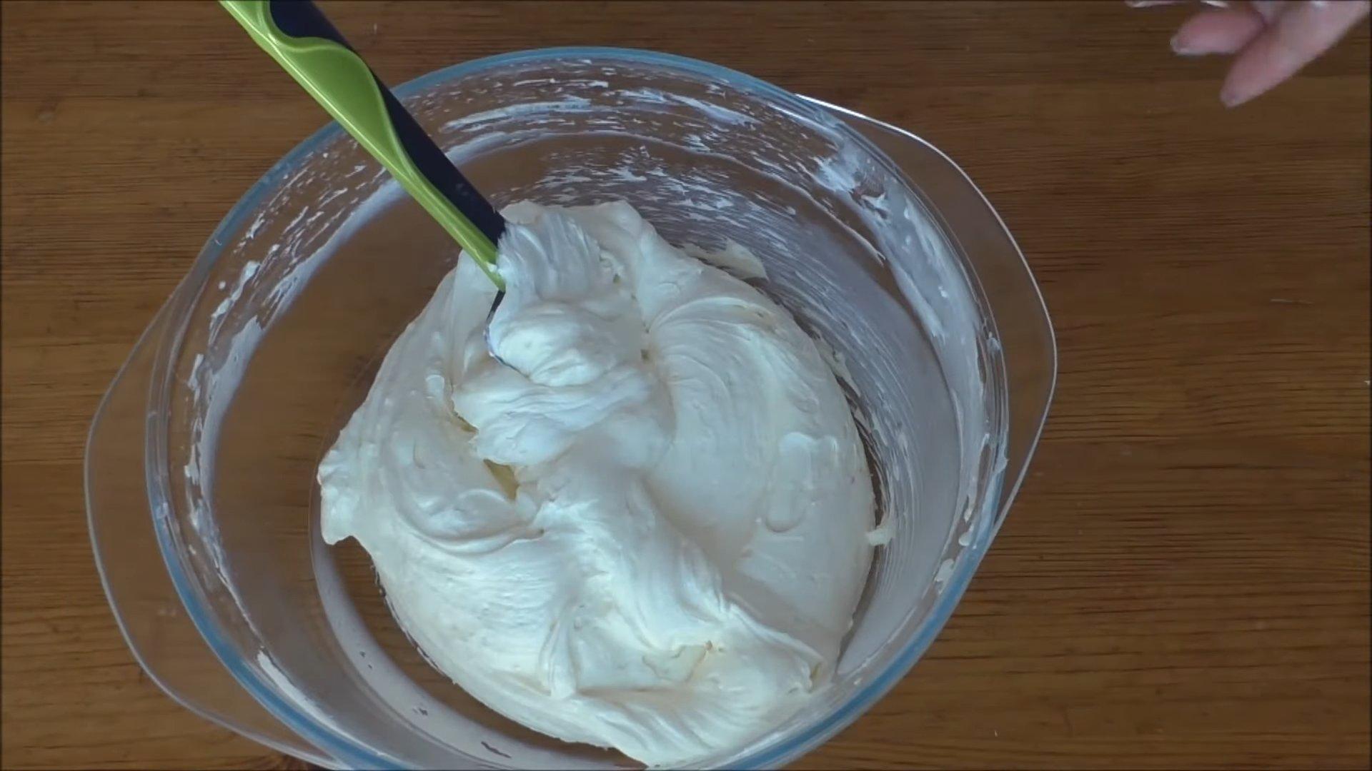 Рецепт - Крем из маскарпоне для торта БЕЗ сливок - шаг 5-2