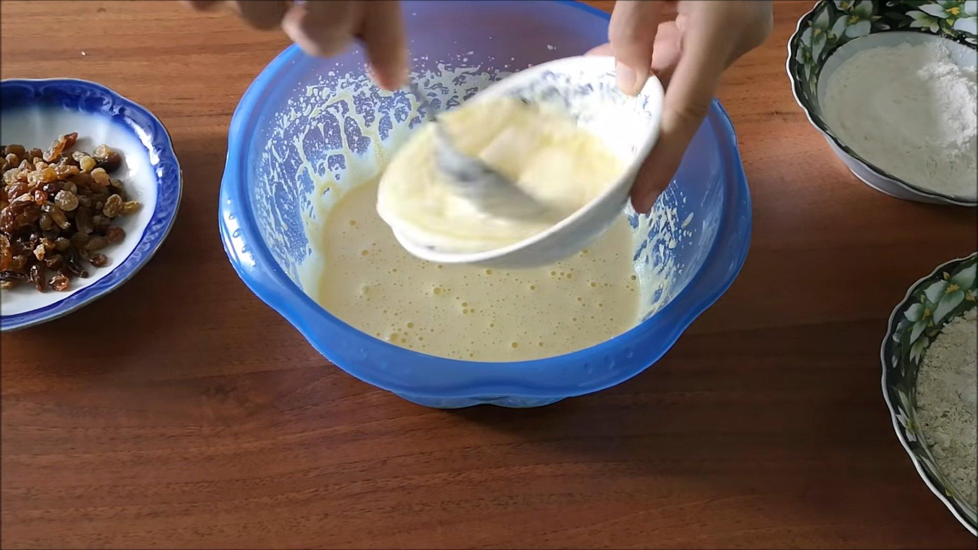 Рецепт - Нежное печенье с изюмом из овсяной муки - шаг 3