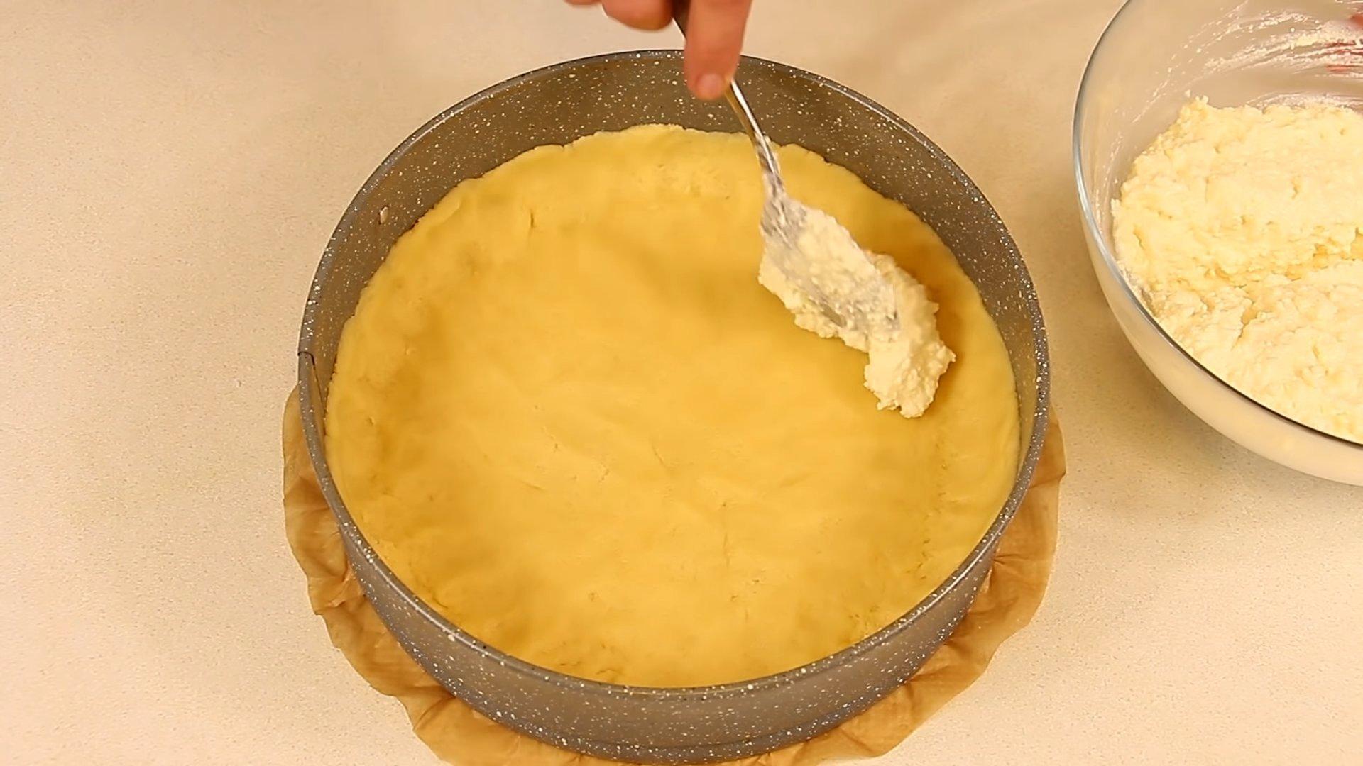 Рецепт - Тыквенный пирог с творогом и яблоками - шаг 9