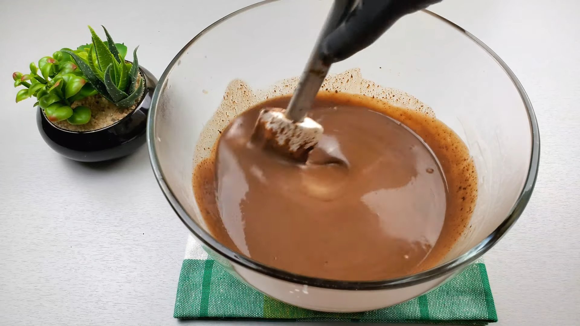 Рецепт - Шоколадный ганаш для прослойки торта - шаг 1