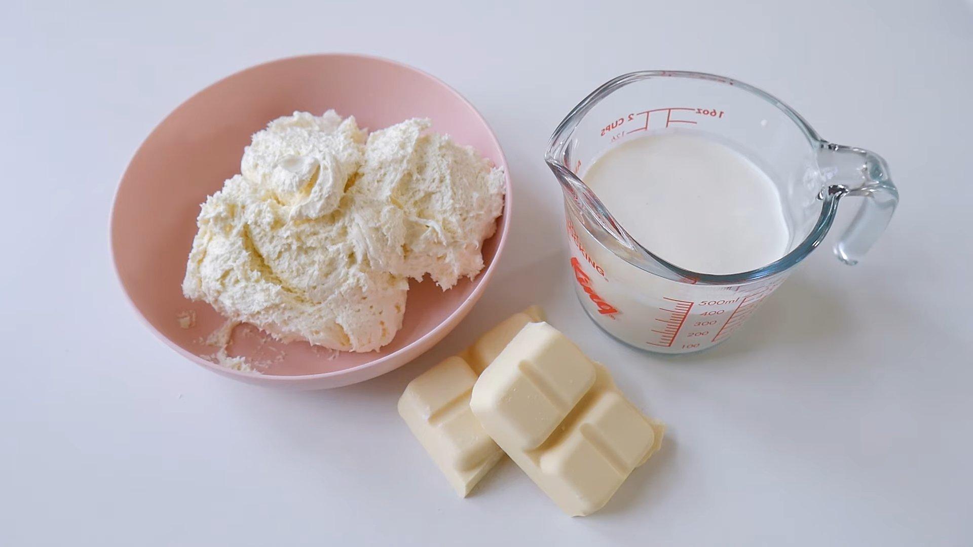 Рецепт - Крем-чиз на белом шоколаде для выравнивания и начинки - шаг 1