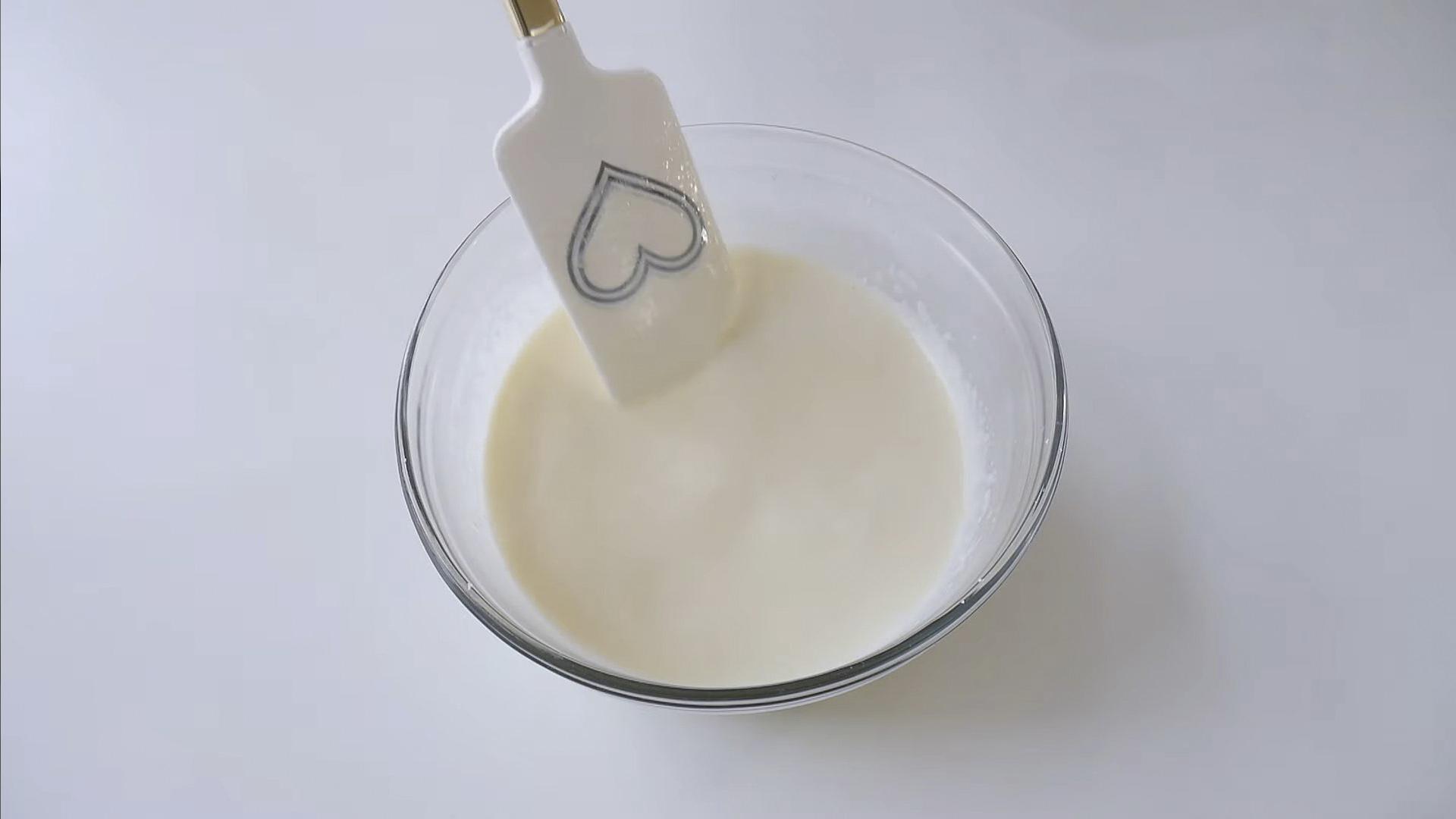 Рецепт - Крем-чиз на белом шоколаде для выравнивания и начинки - шаг 3-2