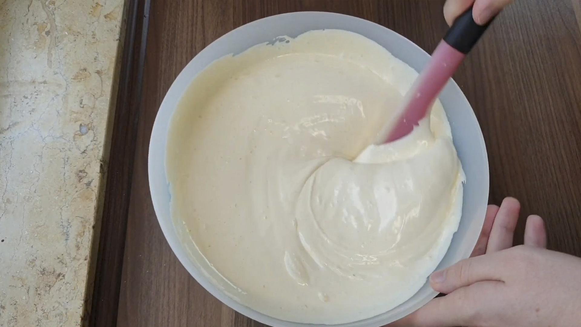 Рецепт - Сочный и вкусный ванильный бисквит для торта - шаг 7