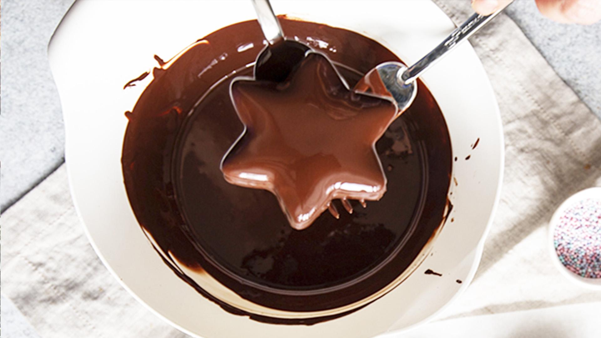 Рецепт - Идеальная шоколадная глазурь для имбирных пряников - шаг 5