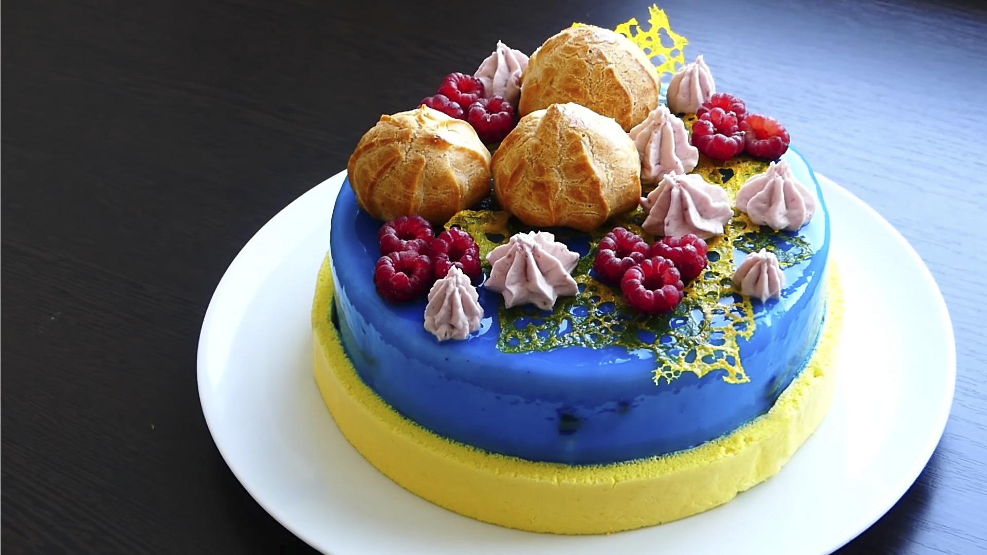 Примеры декора торта японским заварным бисквитом - фото 9