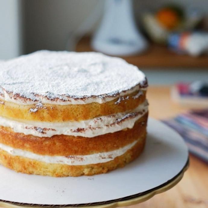 Рецепт - Пышный белый бисквит для торта - шаг 7