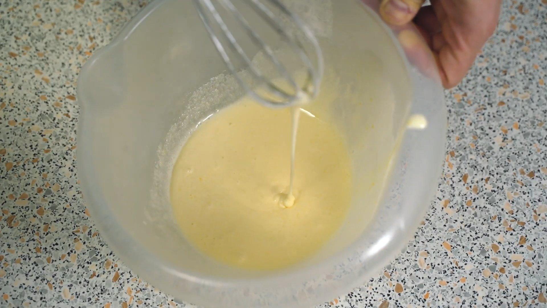 Рецепт - Шоколадный бисквит в мультиварке на кефире - Шаг 2
