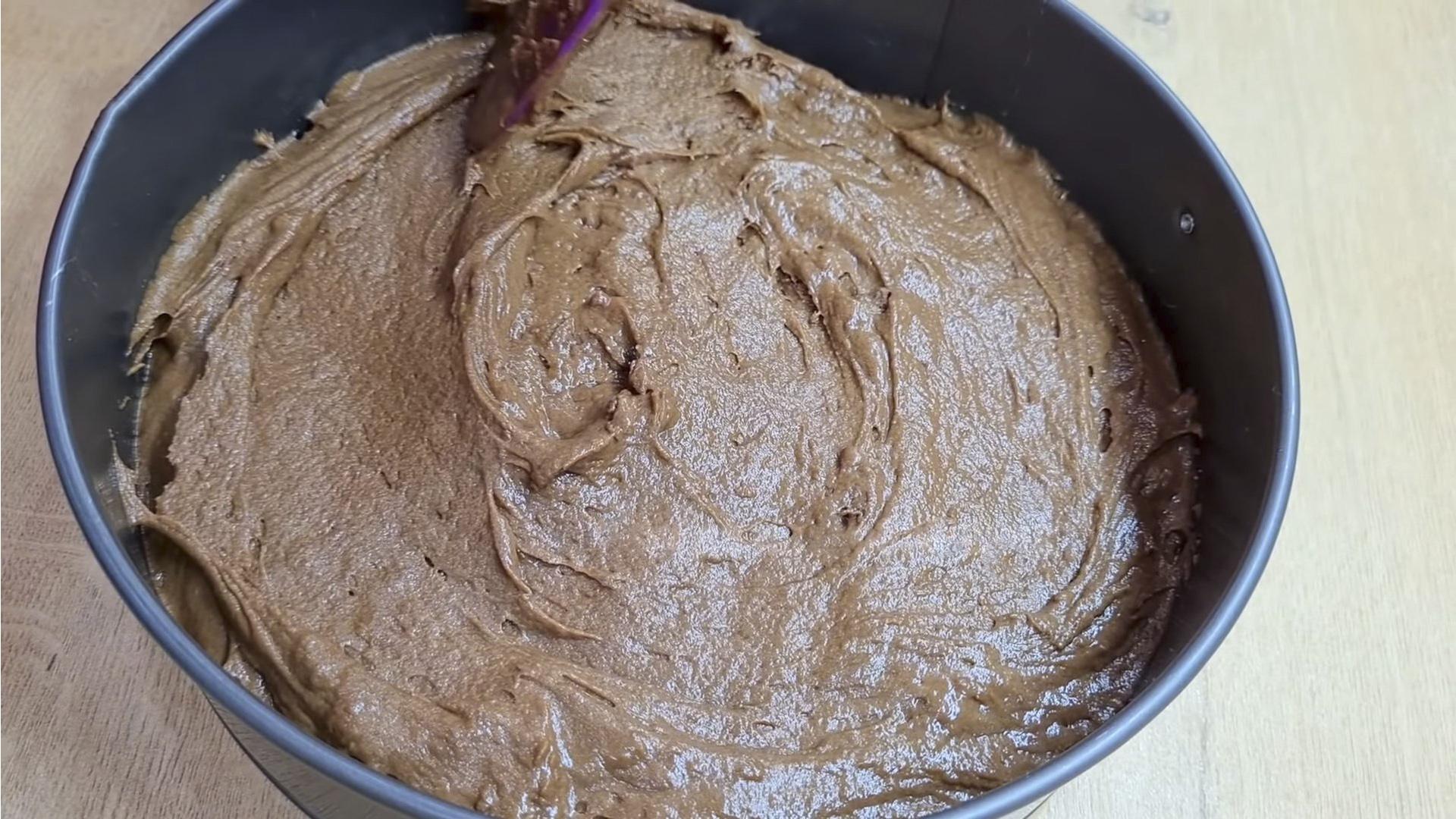 Рецепт - Коржи на кефире для торта в духовке - Шаг 9