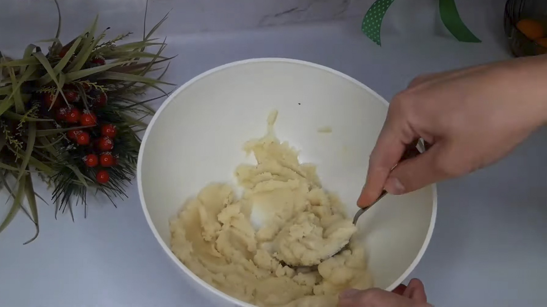 Рецепт - Заварное тесто для эклеров на растительном масле - Шаг 3