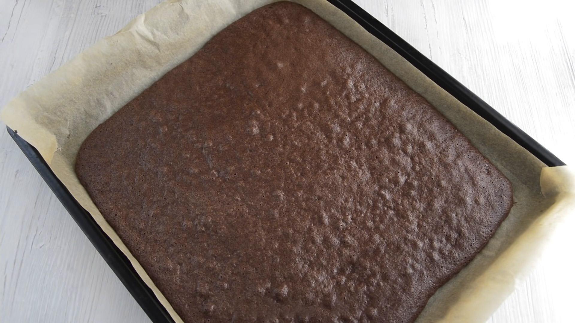 Рецепт - Шоколадный классический бисквит для бенто торта - Шаг 6
