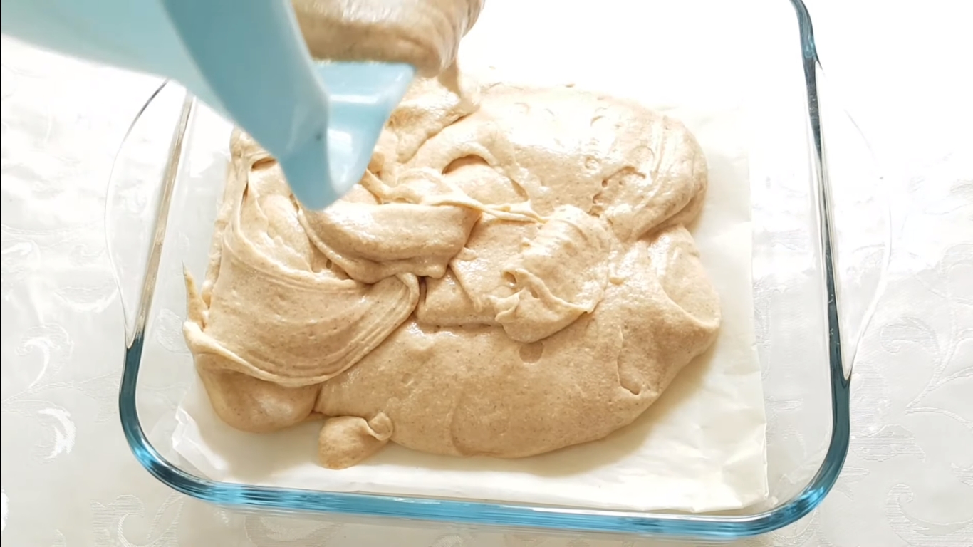 Рецепт бисквита без сахара на меду - Шаг 9