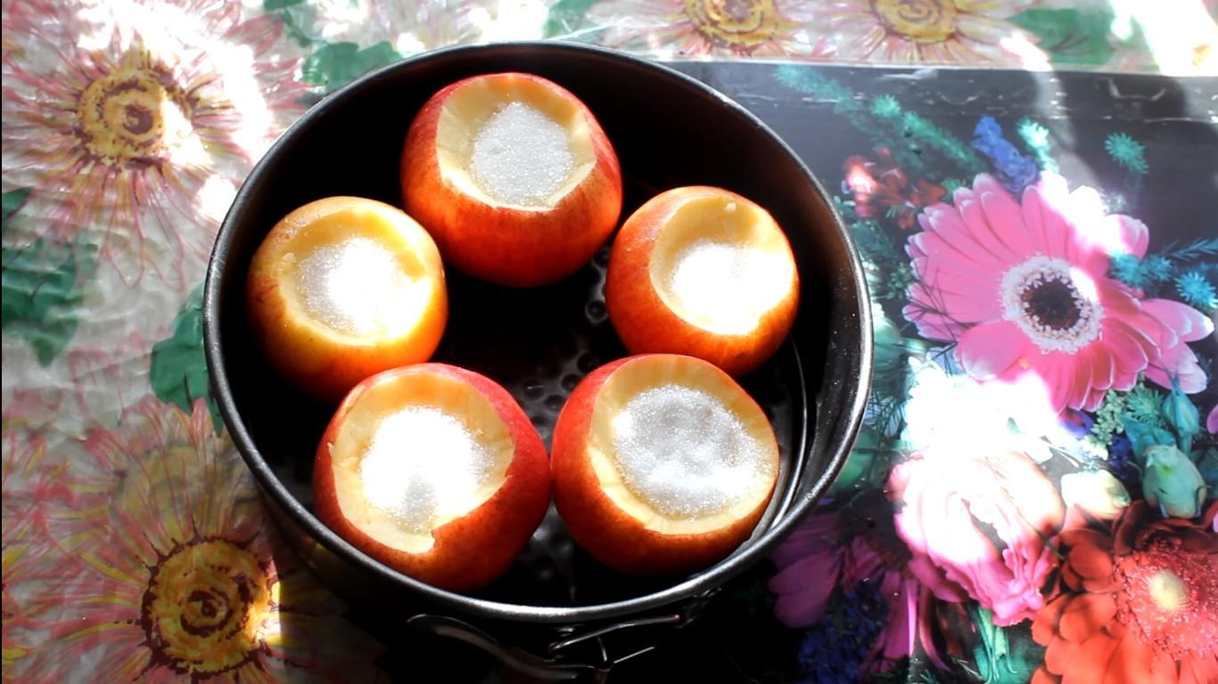 Рецепт - Карамельные яблоки в духовке - Шаг 4