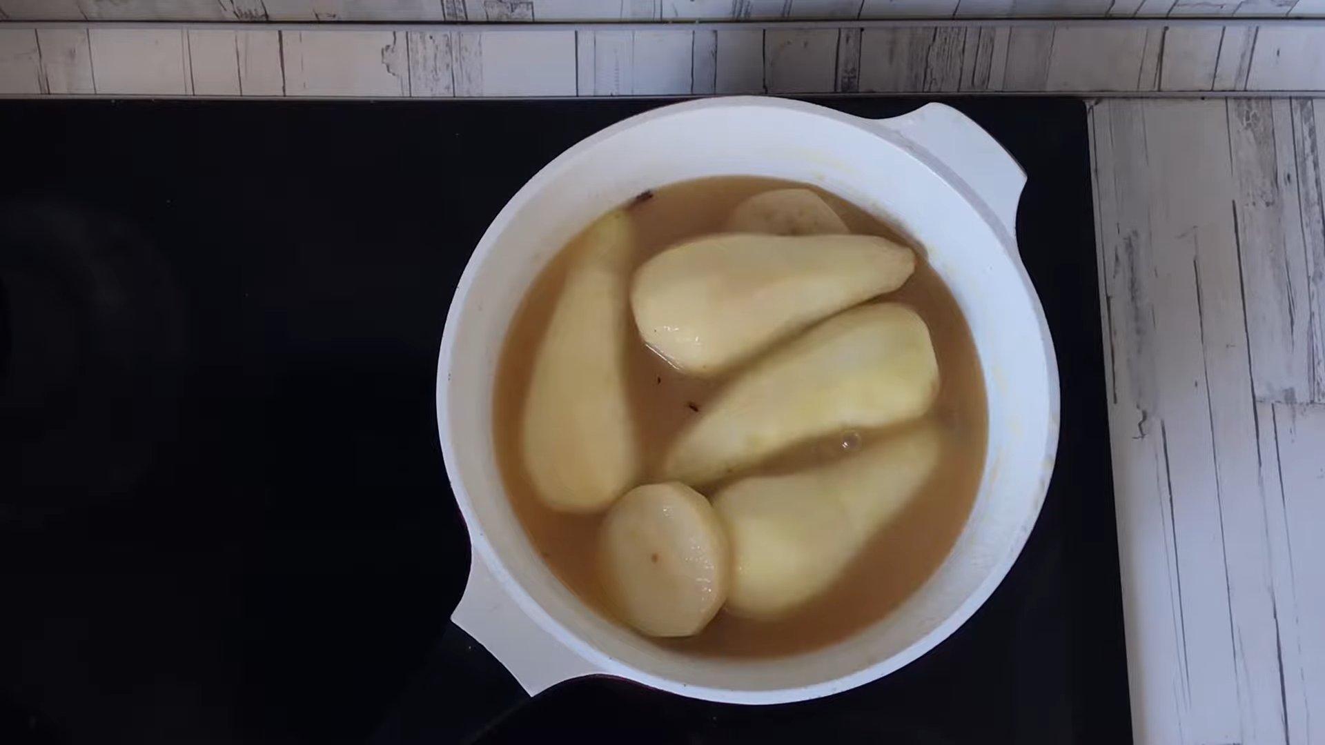 Рецепт - Карамелизированная груша на сковороде - Шаг 6