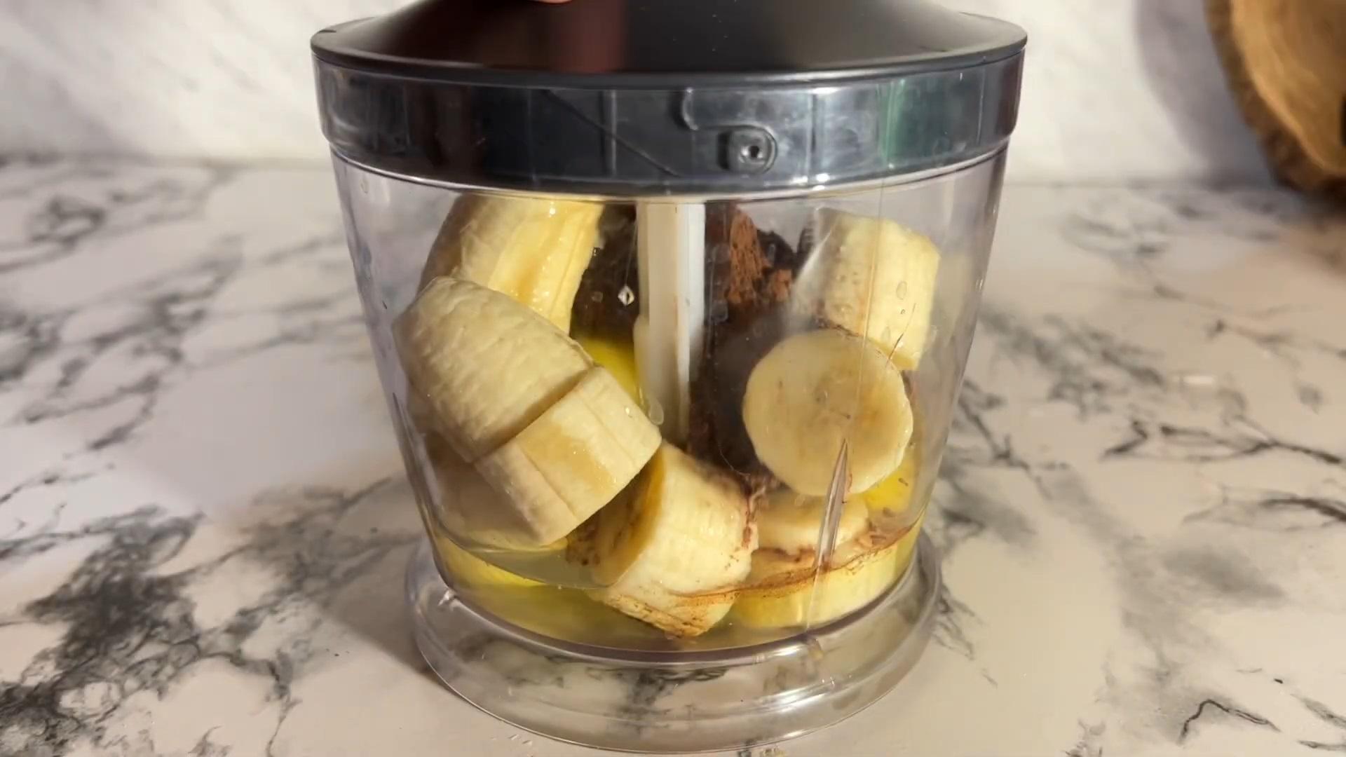 Рецепт - Банановый кекс в микроволновке без муки  - Шаг 3