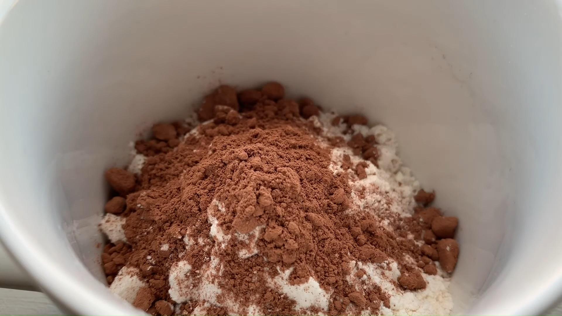Рецепт - Шоколадный кекс в кружке без разрыхлителя - Шаг 1