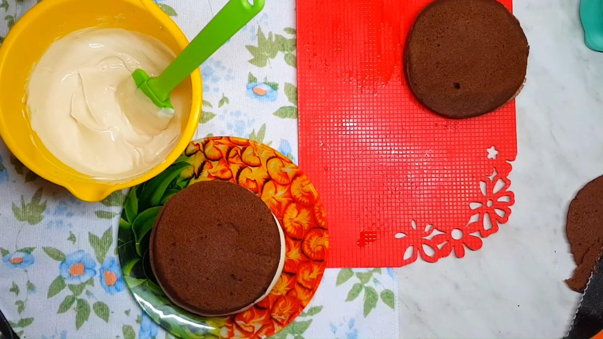 Рецепт - Шоколадный торт на кефире в микроволновке - Шаг 9