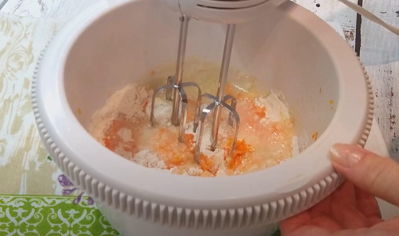 Рецепт - Морковно-апельсиновые маффины  - Шаг 9