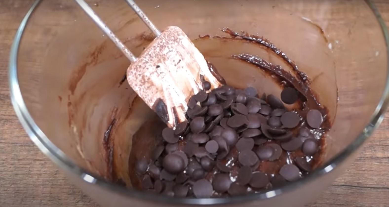 Рецепт - Шоколадный кекс без муки за 2 минуты в микроволновке - Шаг 7