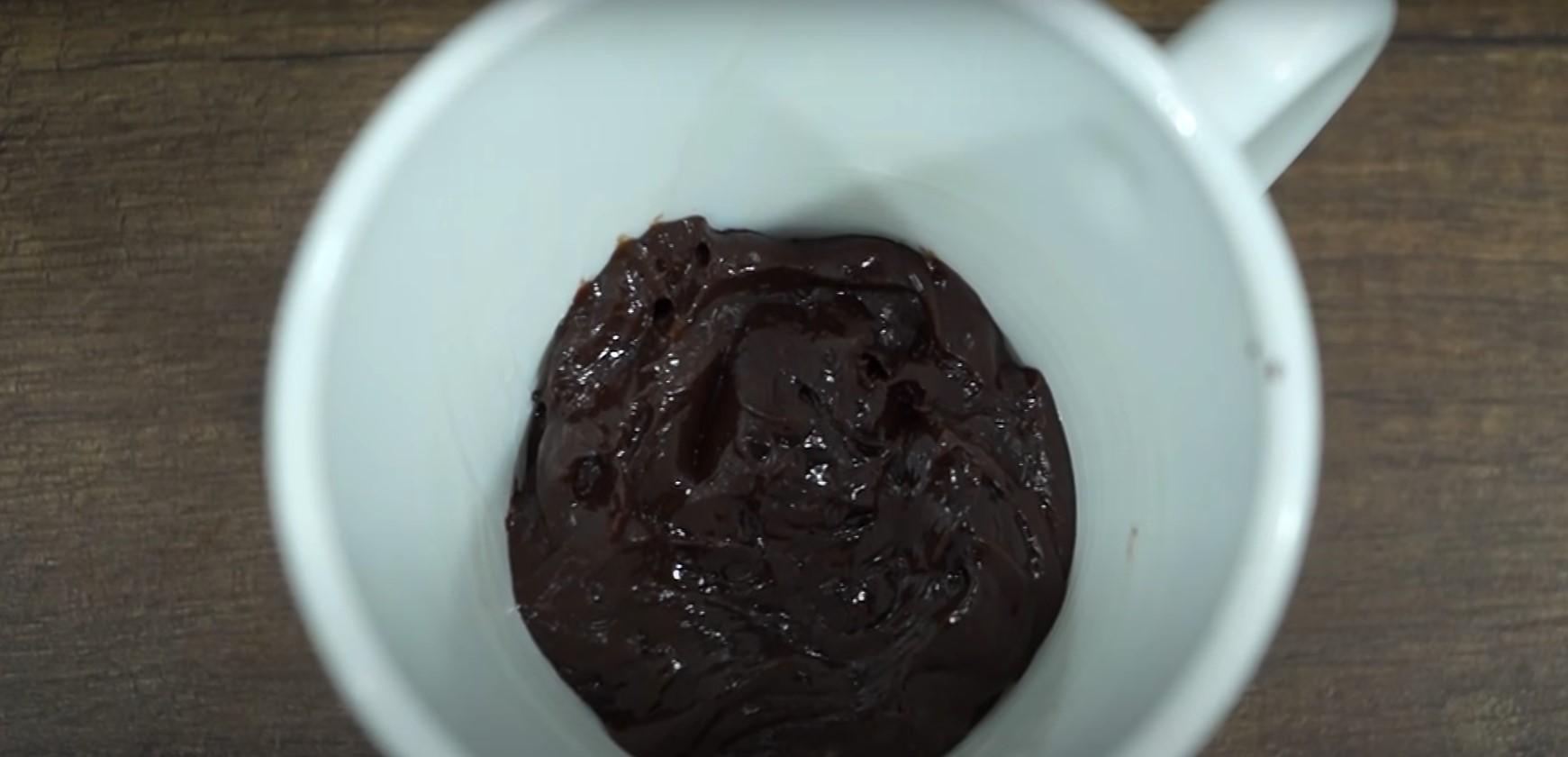 Рецепт - Шоколадный кекс без муки за 2 минуты в микроволновке - Шаг 8