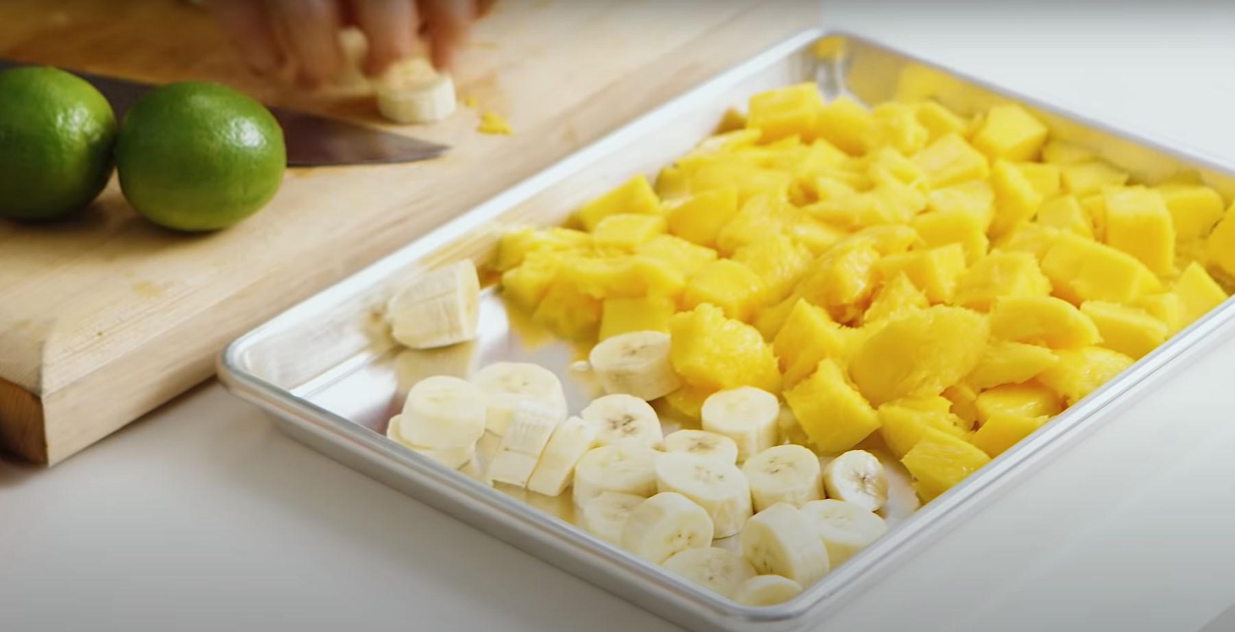Рецепт фруктового сорбета из манго - Шаг 2