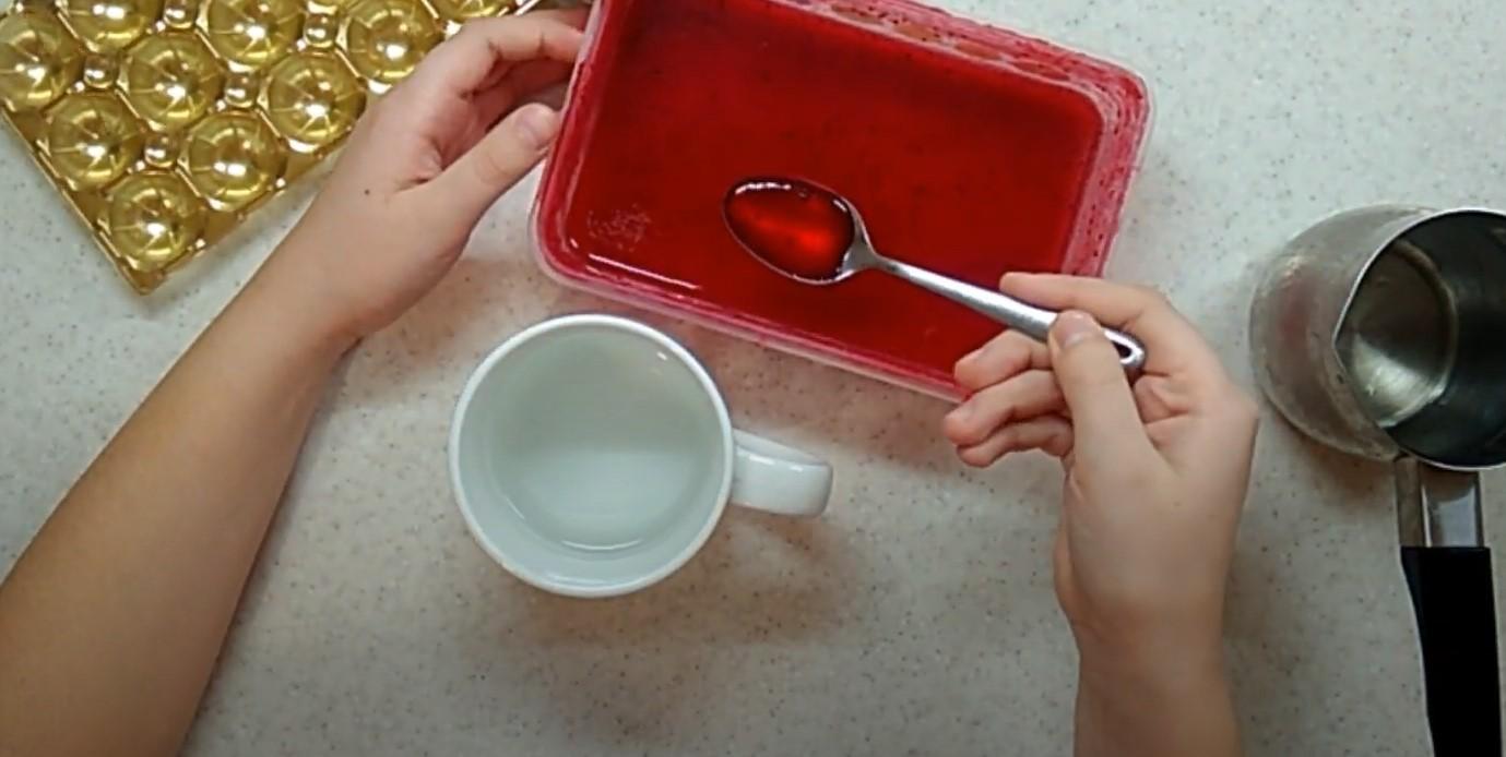 Рецепт - Фруктовый лед из варенья: готовим с детьми - Шаг 1