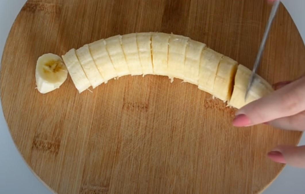 Рецепт - Мороженое фруктовый лед из банана и клубники - Шаг 1
