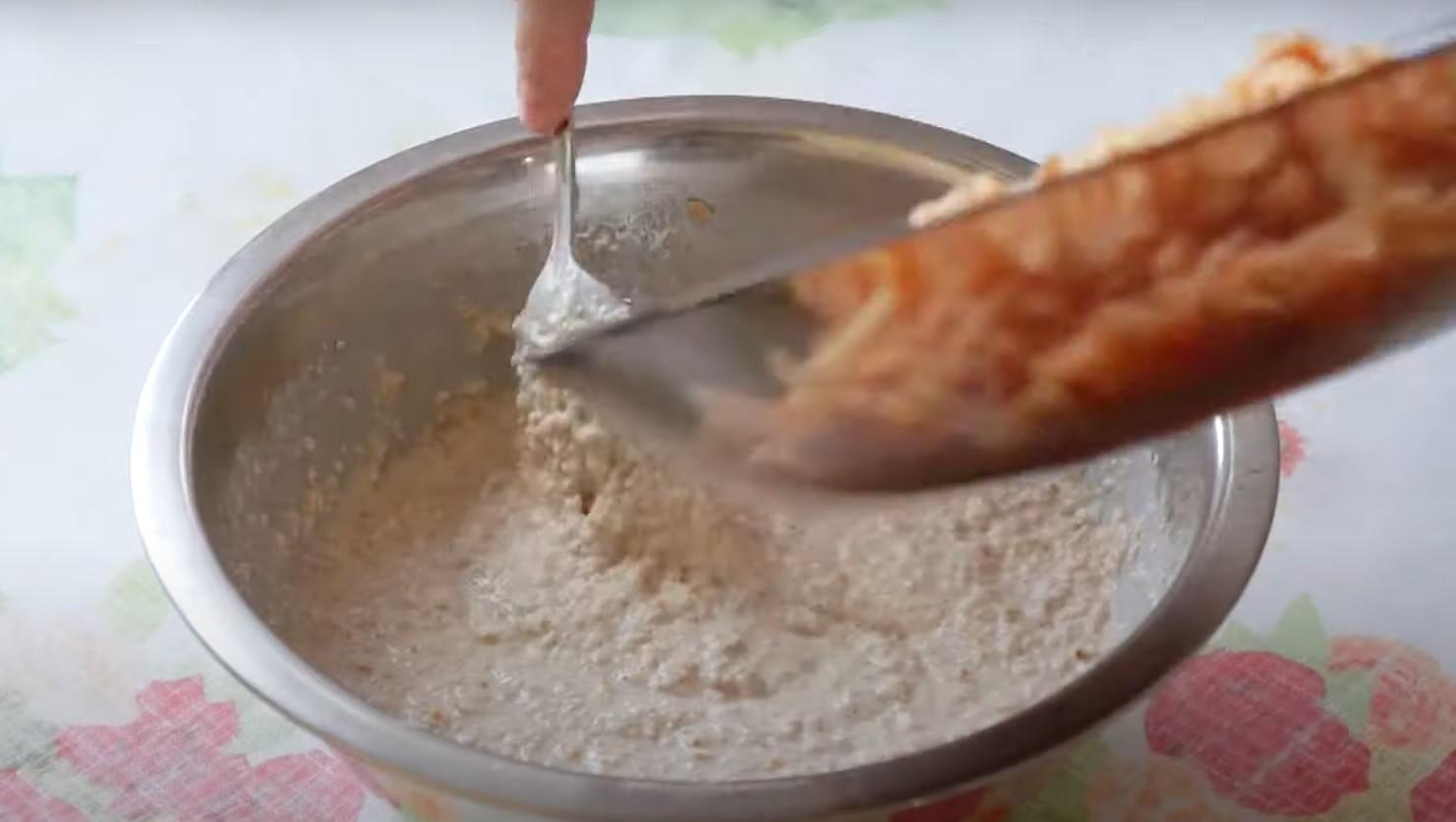 Рецепт - Овсяное печенье без сахара и муки с яблоками - Шаг 7