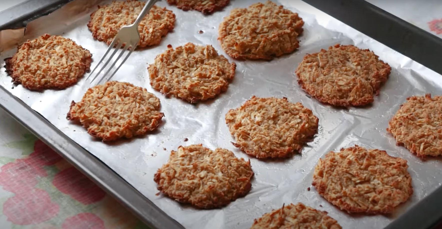 Рецепт - Овсяное печенье без сахара и муки с яблоками - Шаг 9