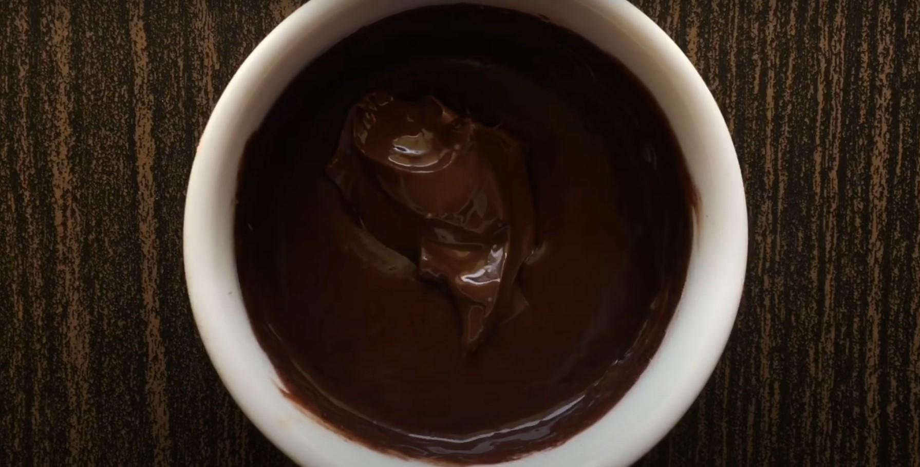 Рецепт - Самый простой и быстрый рецепт кекса в кружке с какао - Шаг 8