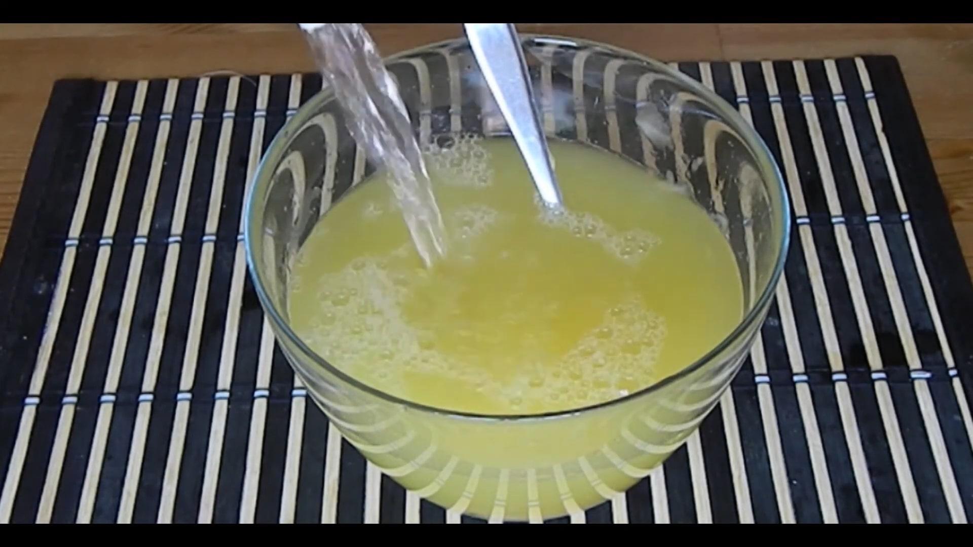 Имбирный напиток с лимоном, апельсином и медом - шаг 8