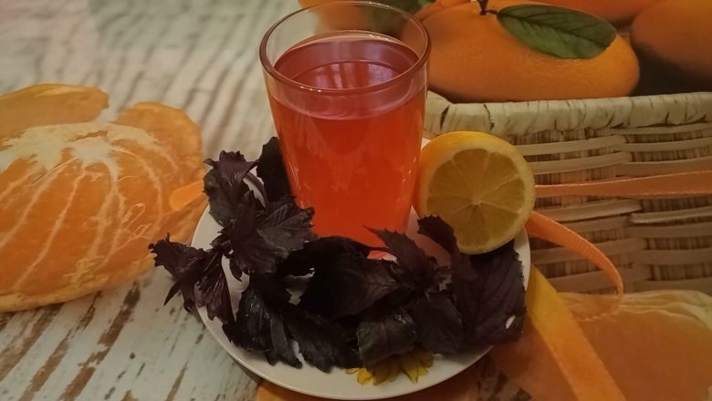 Напиток из фиолетового базилика и лимона - шаг 6