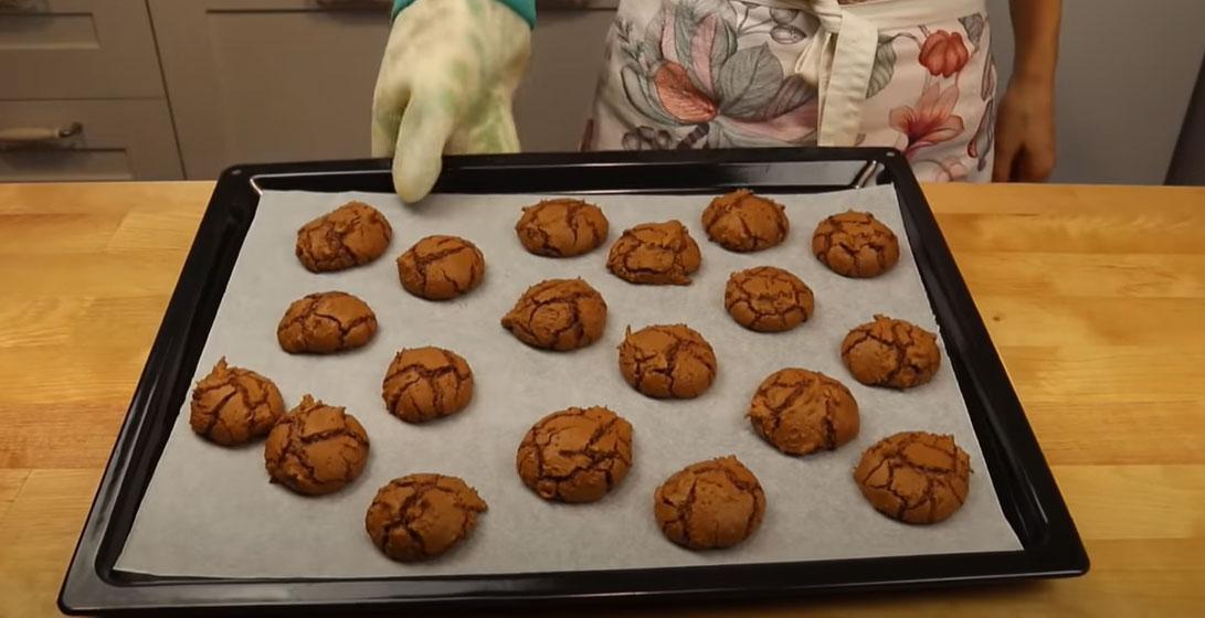 Пошаговый рецепт приготовления печенья "Брауни" - шаг 10