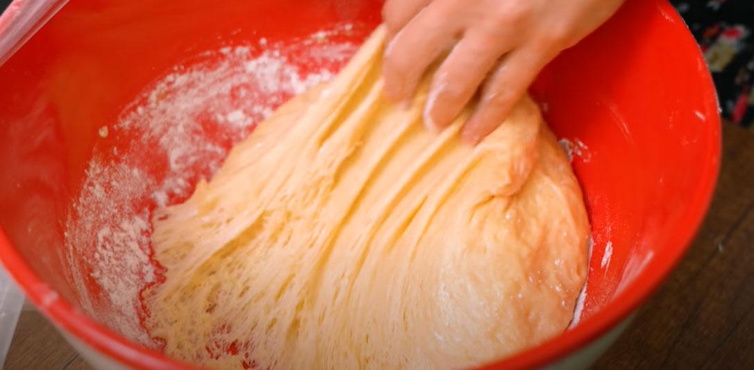 Пошаговый рецепт приготовления сахарного пирога со сливками - шаг 9