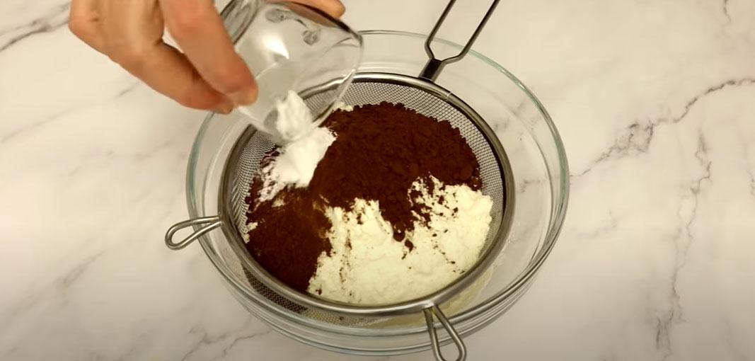 Пошаговый рецепт приготовления торта "Черный принц" - шаг 1