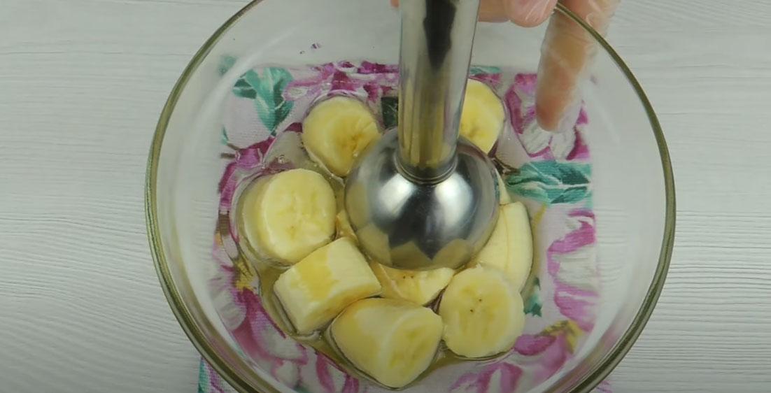 Пошаговый рецепт бананового бисквита - шаг 5