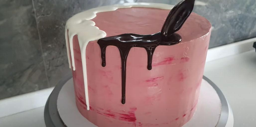 Подтеки на торт из шоколада и воды
