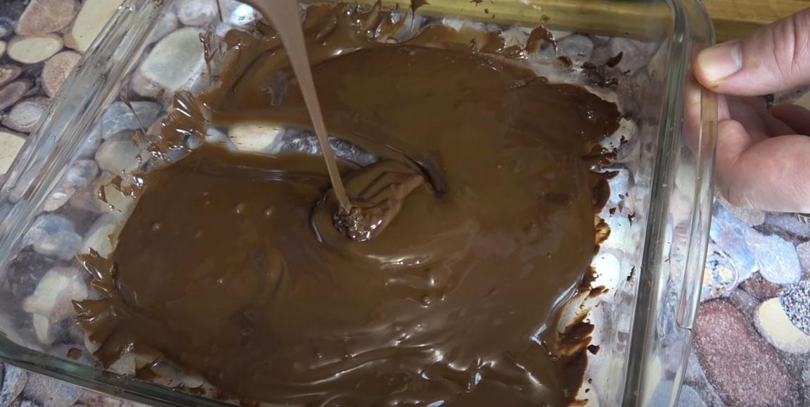 Пошаговая инструкция как растопить шоколад в микроволновке - шаг 5