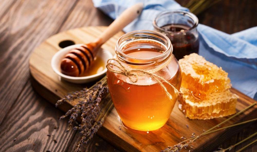 можно ли медом заменить сахар в выпечке